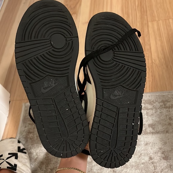 Air Jordan 1 Retro High OG Dark Mocha - Picture 5 of 6